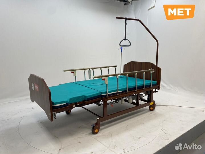 MET Revel L Медицинская удлинённая электро кровать