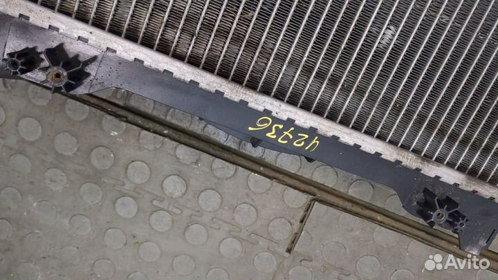 Радиатор охлаждения двигателя Audi A6 (C6) Allroad, 2006