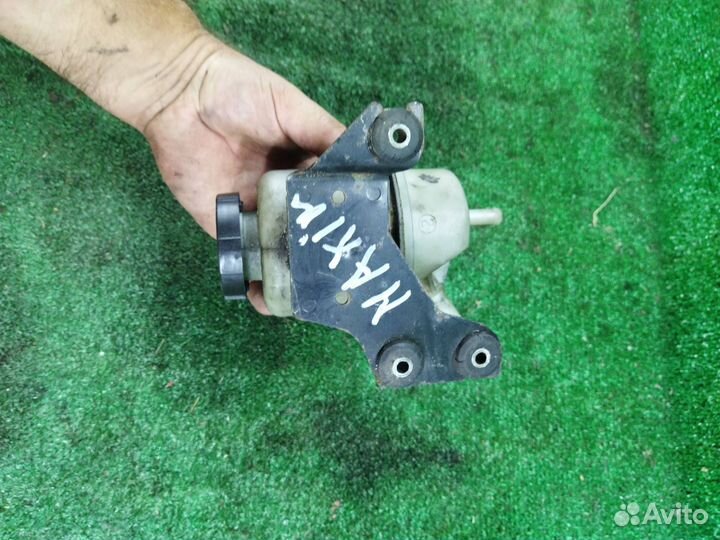 Бачок гур Nissan Maxima А34 49192-7S000