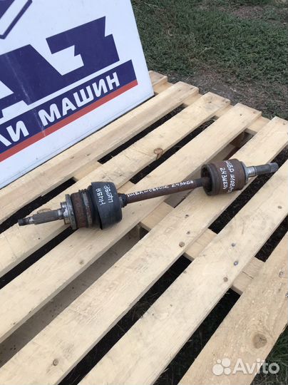 Передний шрус нива Шевроле 24 зуба