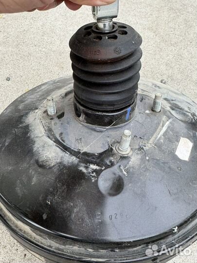 Вакум тормозной на priora 16 г