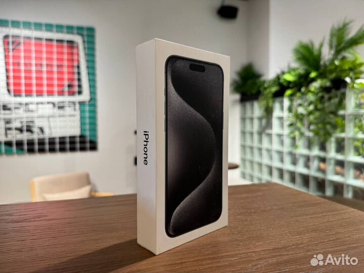 iPhone 15 Pro Max, 256 ГБ