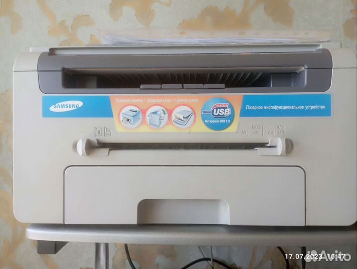 Цветной лазерный принтер samsung Б/У