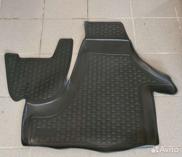Ковры салона VW T5