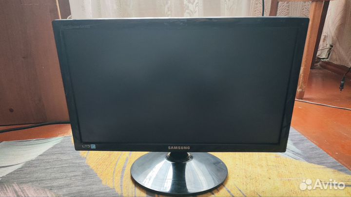 Монитор samsung syncmaster sa300