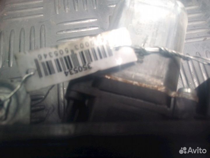 Стеклоподъемник передний левый Opel Insignia (A)