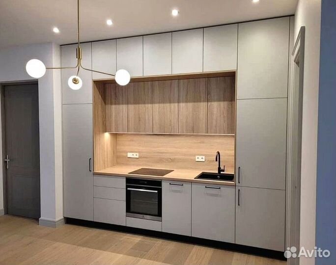 Кухонный гарнитур с подсветкой