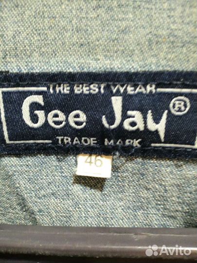 Джинсовая рубашка