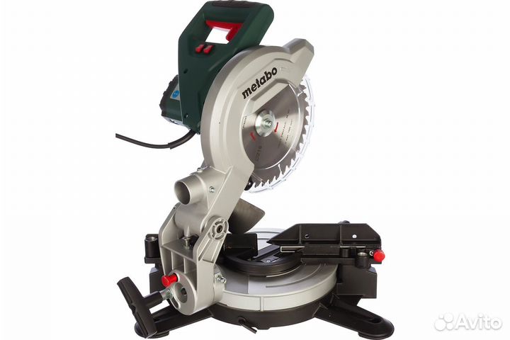 Торцовочная пила Metabo KS 216 M Lasercut 61921600