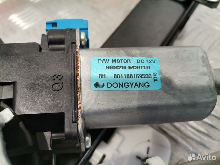 Стеклоподъемник передний правый Chevrolet Spark