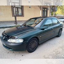 Opel Vectra 1.6 MT, 1998, 150 000 км, с пробегом, цена 160 000 руб.