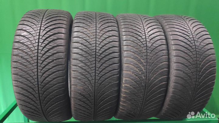 Goodyear Vector 4Seasons 235/45 R18 98Y