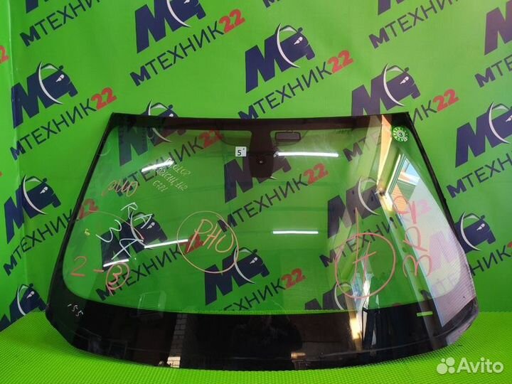 Стекло лобовое Bmw 5 F10 N52B25 2010