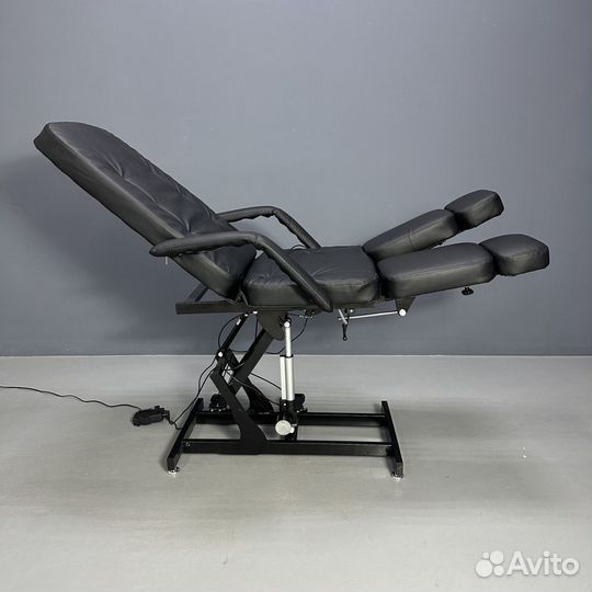Кресло педикюрное электро
