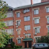 2-к. квартира, 73,7 м², 2/4 эт.