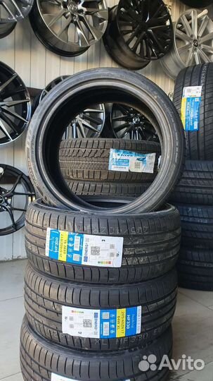 Habilead HF330 205/40 R17