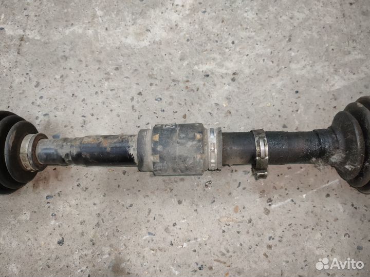 Привод передний правый Toyota Camry V40