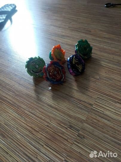 Волчки бейблейд