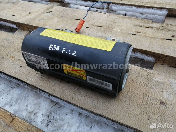 Подушка безопасности пассажирская (в торпедо) BMW