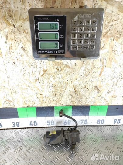 Моторчик стеклоочистителя передний Vito 1996-2003