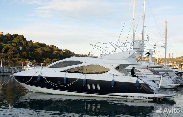 Моторная яхта Sunseeker Manhattan 60