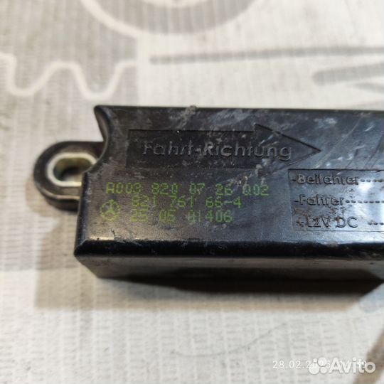 Датчик удара mercedes w211