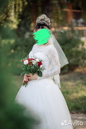 Свадебное платье