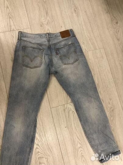 Джинсы женские Levis 26 34