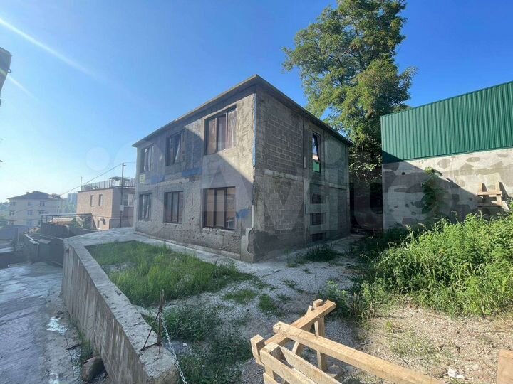 Дом 216 м² на участке 3,5 сот.