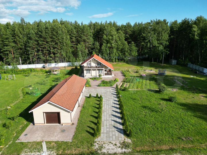 Дом 270 м² на участке 27 сот.