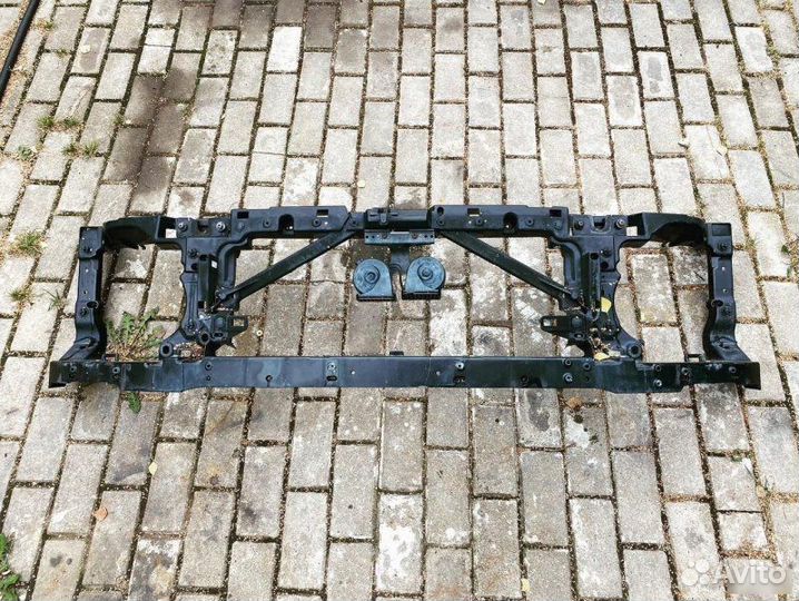 Телевизор Land Rover Discovery 3