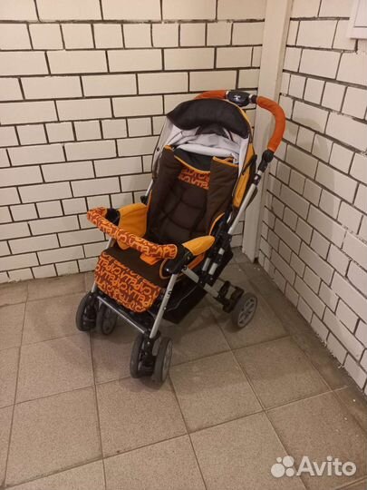 Прогулочная коляска capella