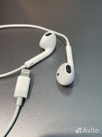 Наушники apple earpods lightning