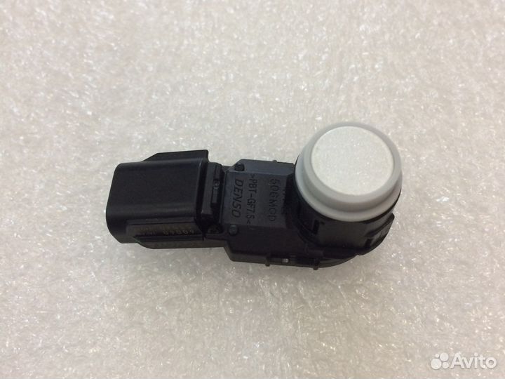 Lexus GX460 Парктроник белый жемчуг 19-23