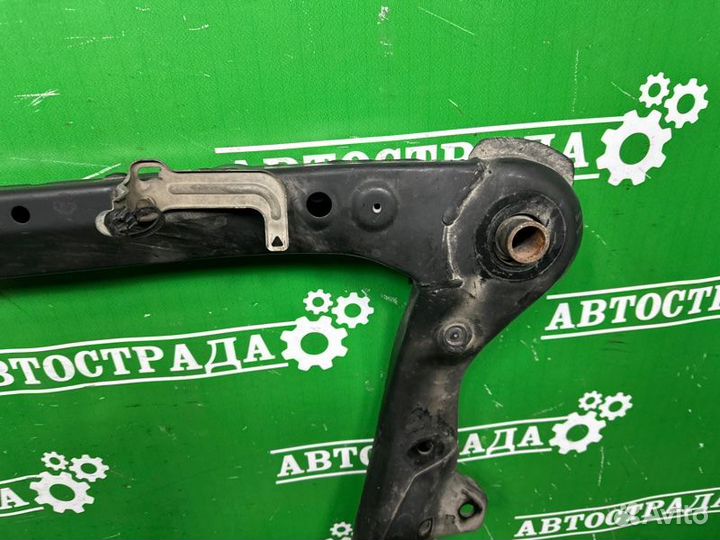 Подрамник передний Toyota Camry 2003-2017