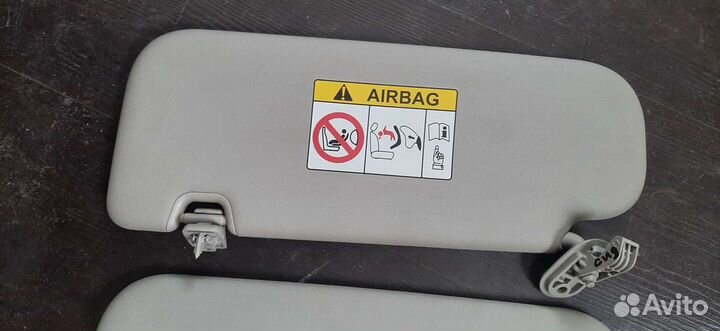 Kia Ceed 2 козырек