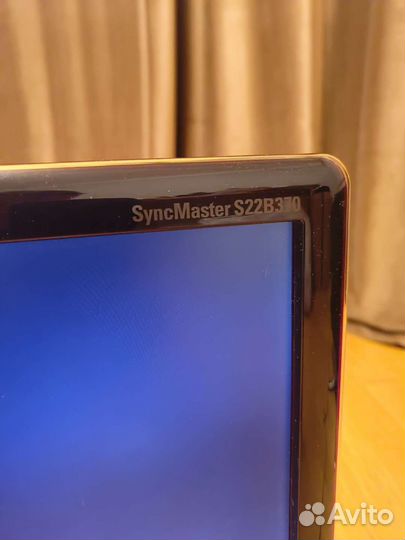 Монитор Samsung 22 дюйма