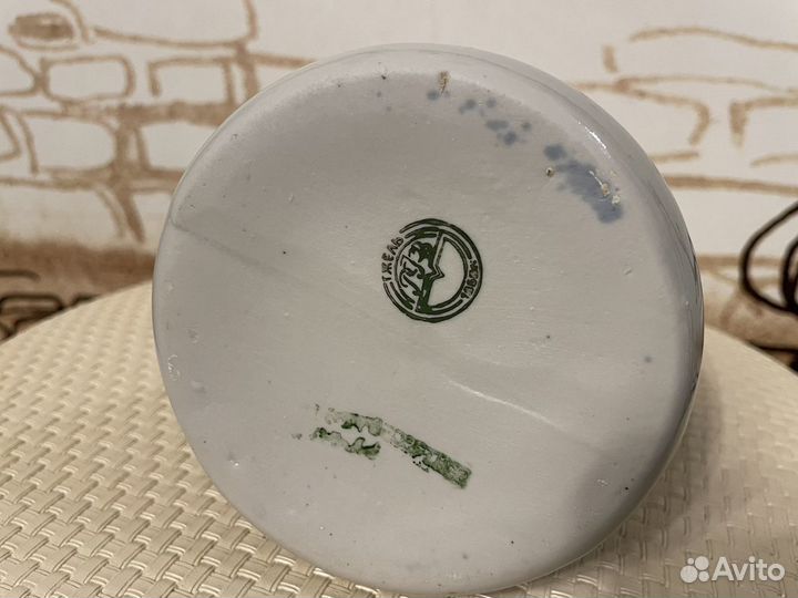 Молочник гжель. В хорошем состоянии