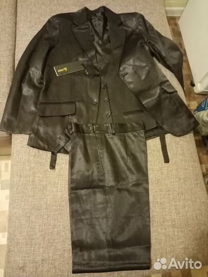 Брючный костюм тройка детский