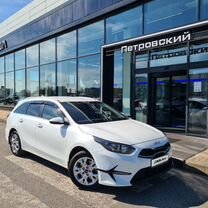 Kia Ceed 1.6 AT, 2022, 48 828 км, с пробегом, цена 2 290 000 руб.