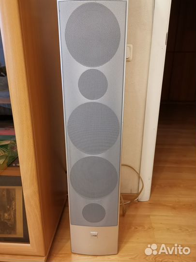 Акустические колонки Canton le 190