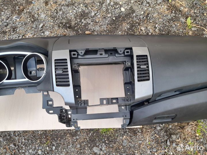 Торпеда на Mitsubishi Outlander XL