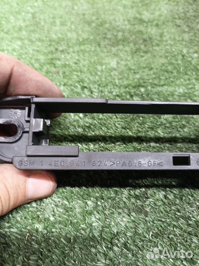 Корпус блока предохранителей Audi Audi A8 4E 20