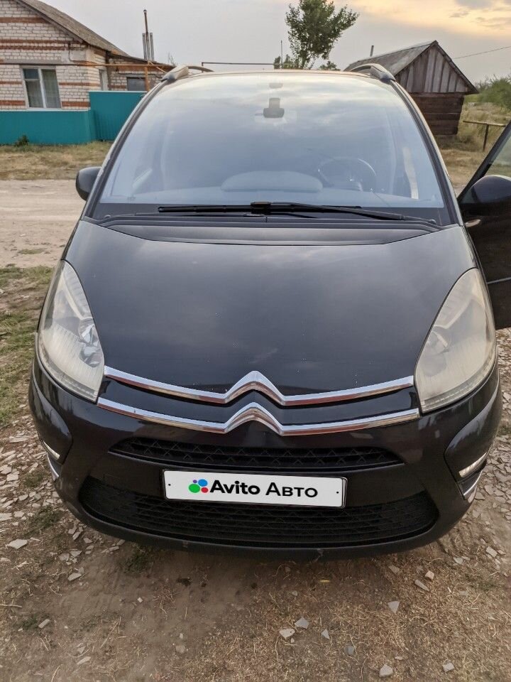 Citroen Grand C4 Picasso: фото из отзыва