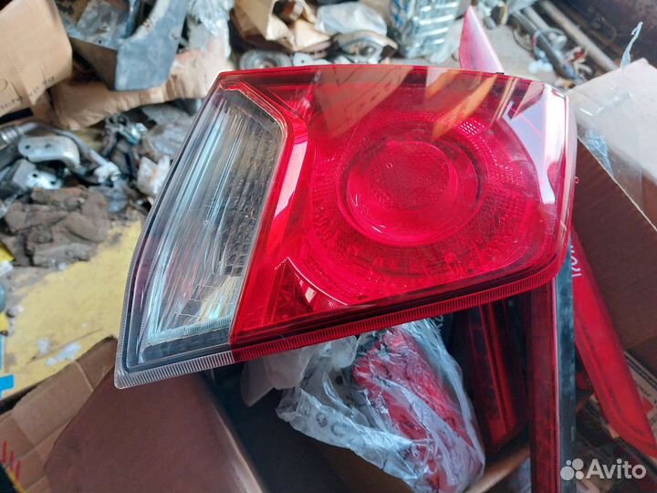 Фонарь внутренний Toyota Land Cruiser 200 2012-14