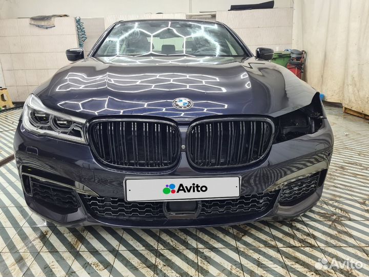 BMW 7 серия 4.4 AT, 2018, битый, 62 510 км