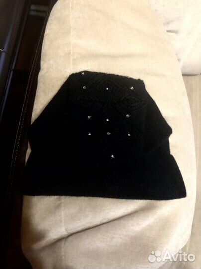 Шапка черная, женская оригинал