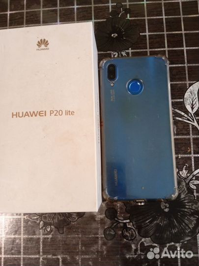 HUAWEI P20 Lite, 4/64 ГБ