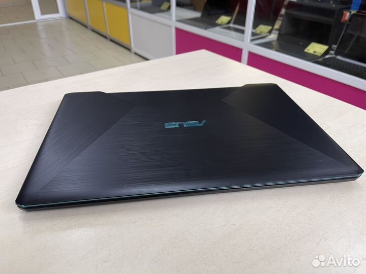 Игровой ноутбук/Ryzen 5/GTX1050/12GB/SSD