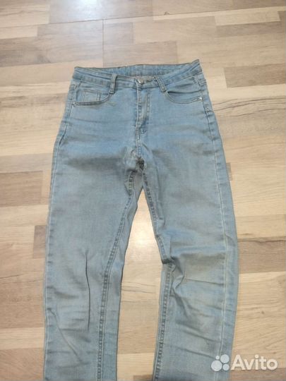 Джинсы женские светлые